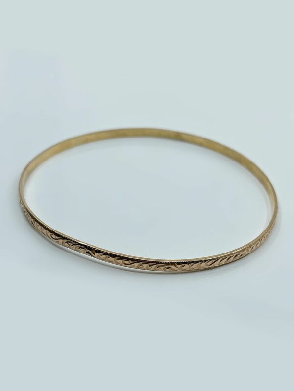 Bracelet rigide or 18k 9.56grs