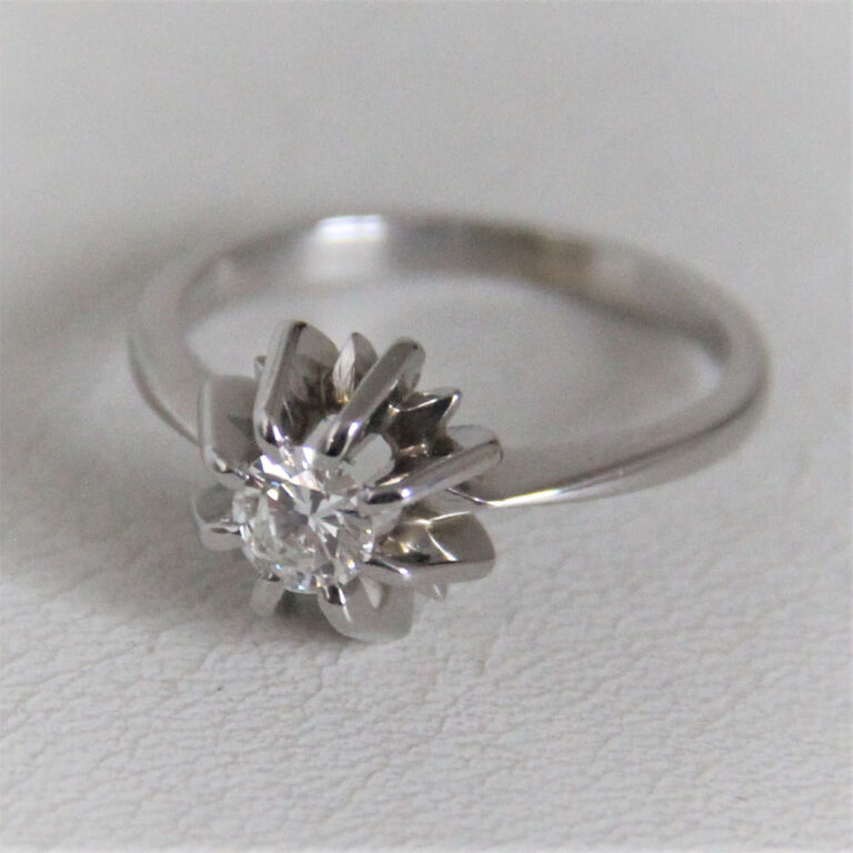 Bague Or 750 Solitaire Diamant 0.37cts  4.1Grs -53