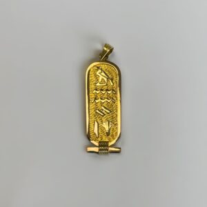 Cartouche or 18k 3.96 grs dimension 13.50mm x 40mm