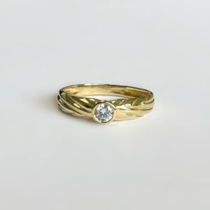 Bague d'occasion or 18k oxide de zirconuim 2.39grs