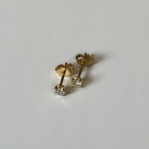 Boucles d'oreilles d'occasion or 18k 0.55grs 0.20car