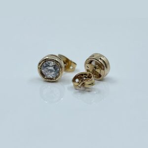 Boucles d'oreilles or 18k 1.98grs oxyde de zirconium