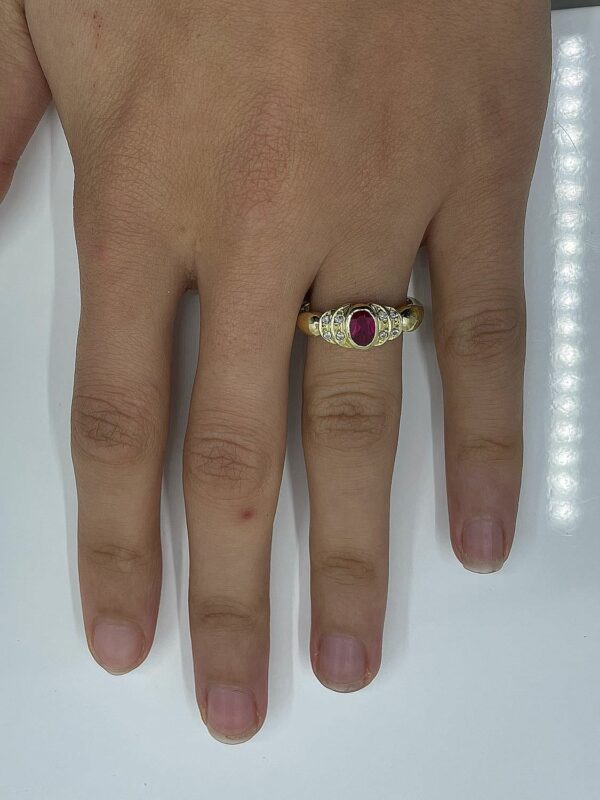 Bague or 18k 4.6grs rubis no 57