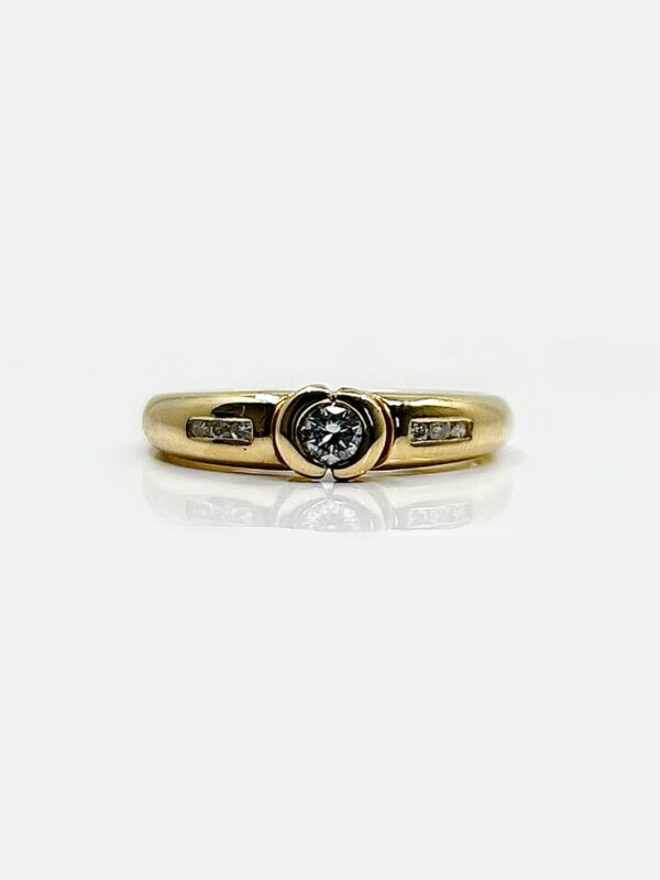 Bague or 18k 4.78grs diamants 0.16 carat no 57