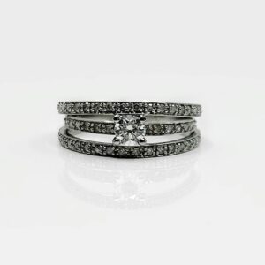 Bague or 18k 4.30grs diamants 0.25 carat no 53