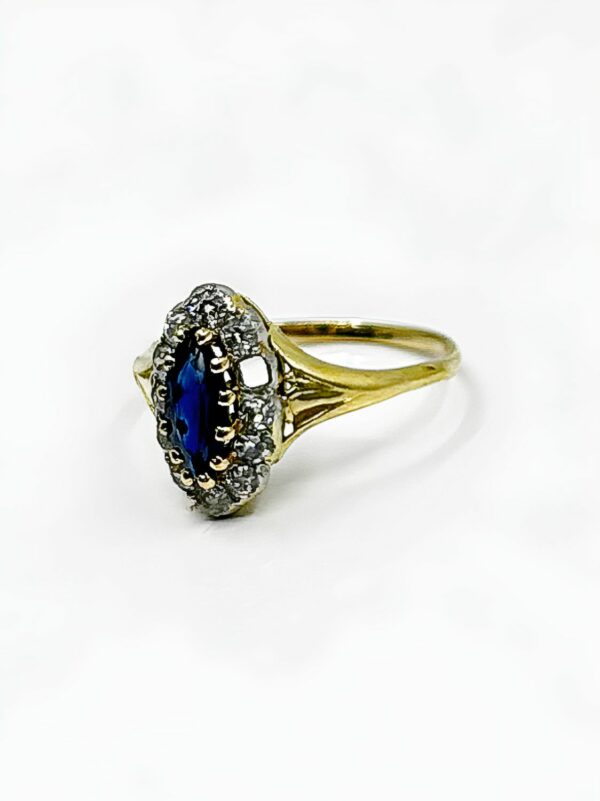 Bague or 18k 3grs Saphir crt Diamants 0.72 crt