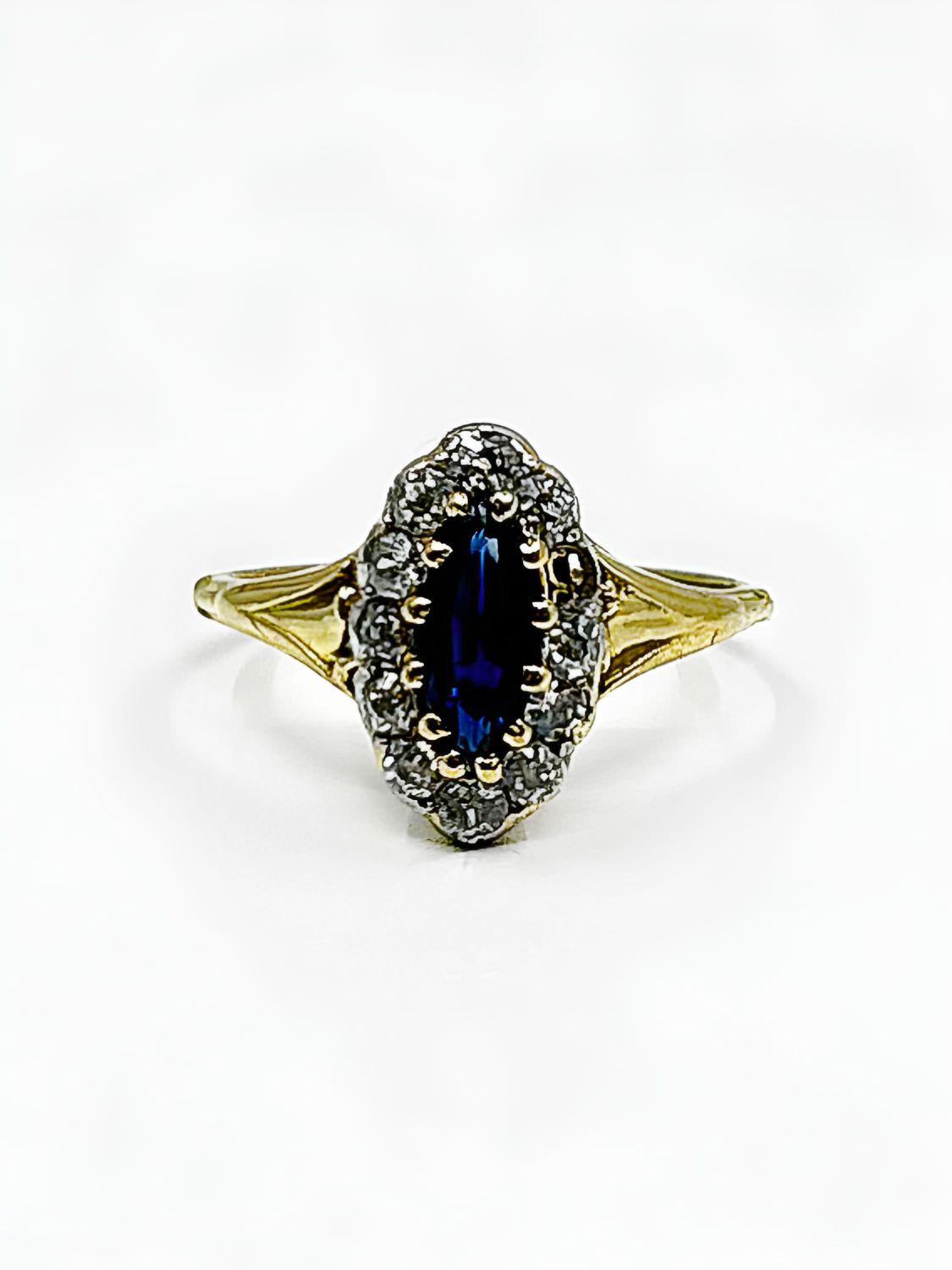 Bague or 18k 3grs Saphir crt Diamants 0.72 crt