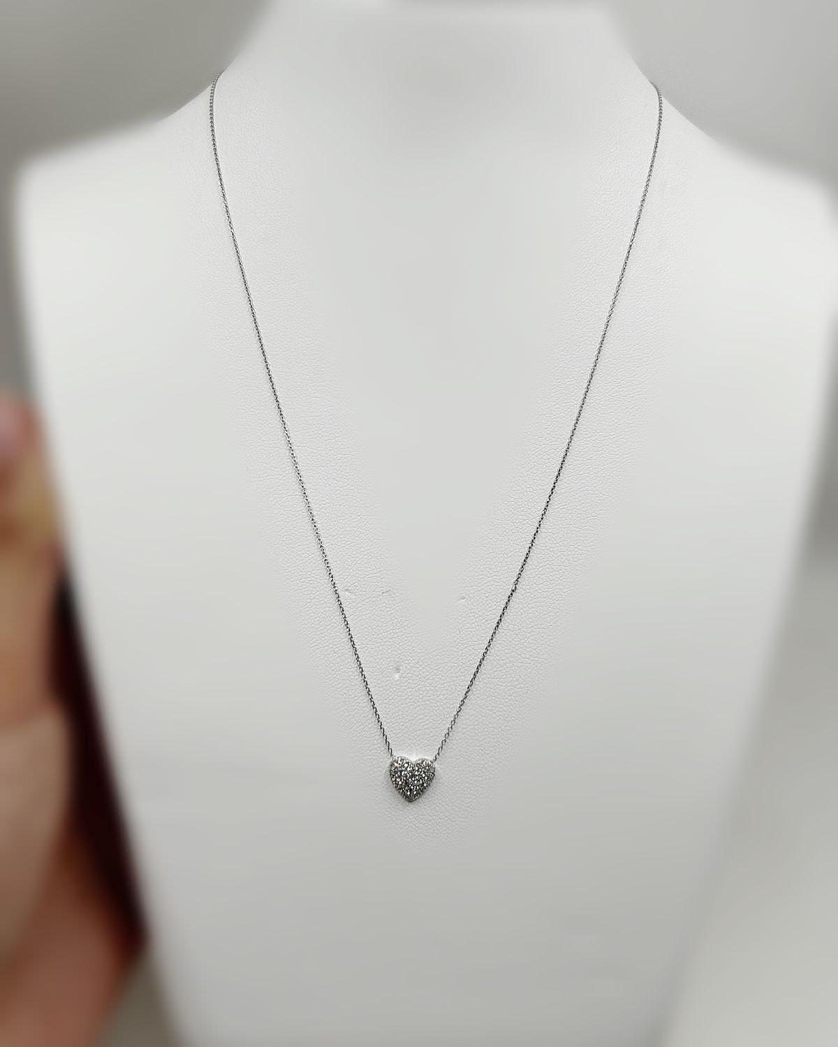 Collier or 18k 1.02grs Coeur Diamant 0.40ct 48cm