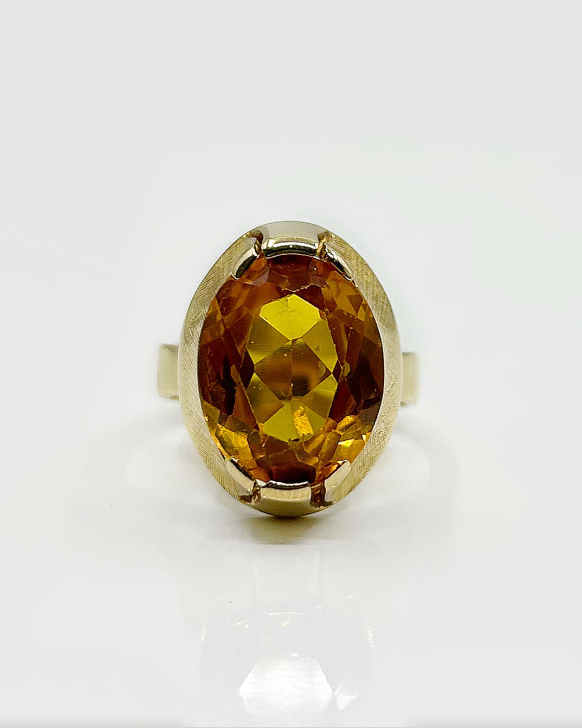 Bague or 18k 10.13grs Topaze no 53