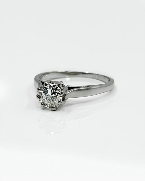 Bague or 18k 2.40grs Diamant 0.61 crt no 51