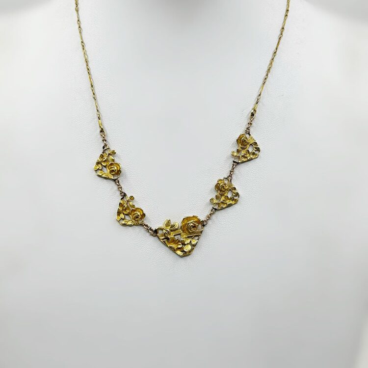 Collier Roses or 18k 9.51grs 42cm