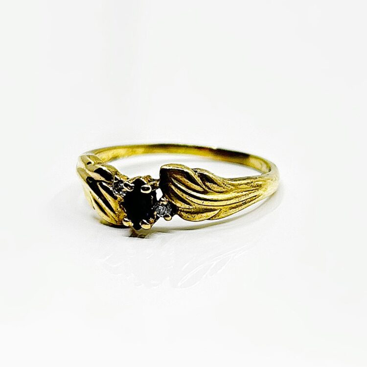 Bague or 18k Saphir 2.28grs - no 56