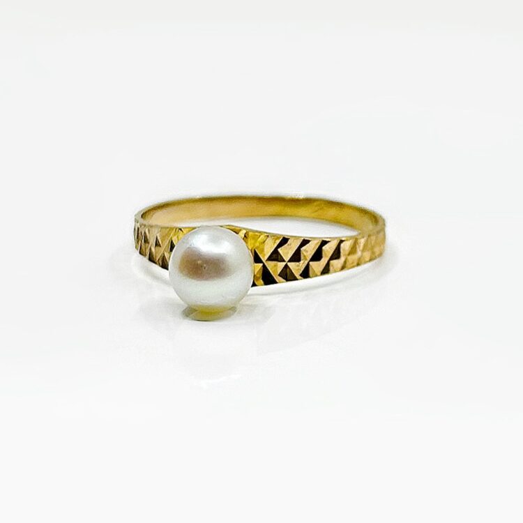 Bague or 18k perle 5.50mm 1.33grs - no 53