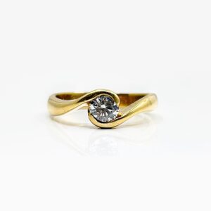 Bague Solitaire Diamant or 18k 4.97grs - 56