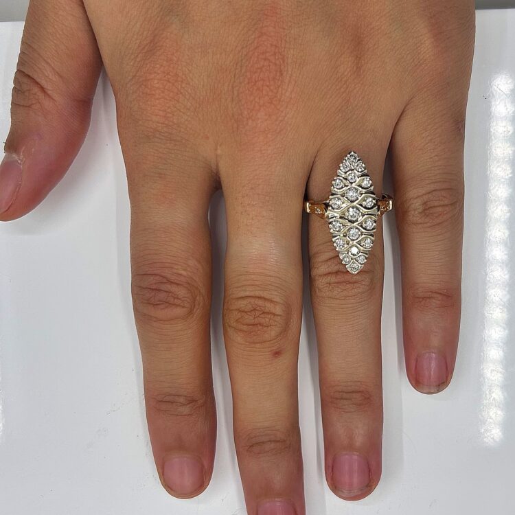 Bague or 18k Marquise Diamants 1.20 crt 8.47grs - 55