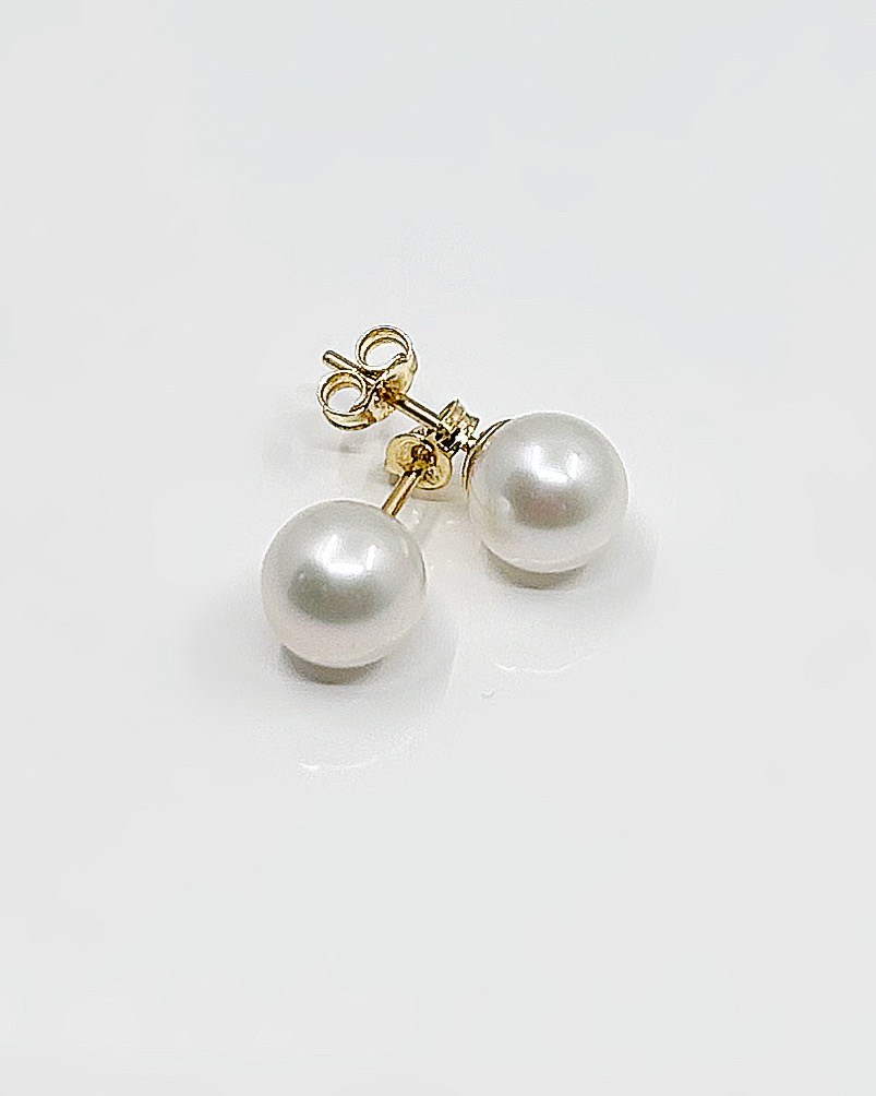 Boucles d'oreilles or 18k 0.40grs Perles 7.mm