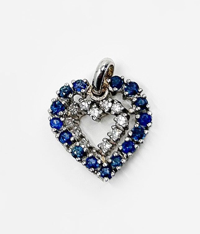 Pendentif Coeur Saphirs bleu et blanc or 18k 2.44grs