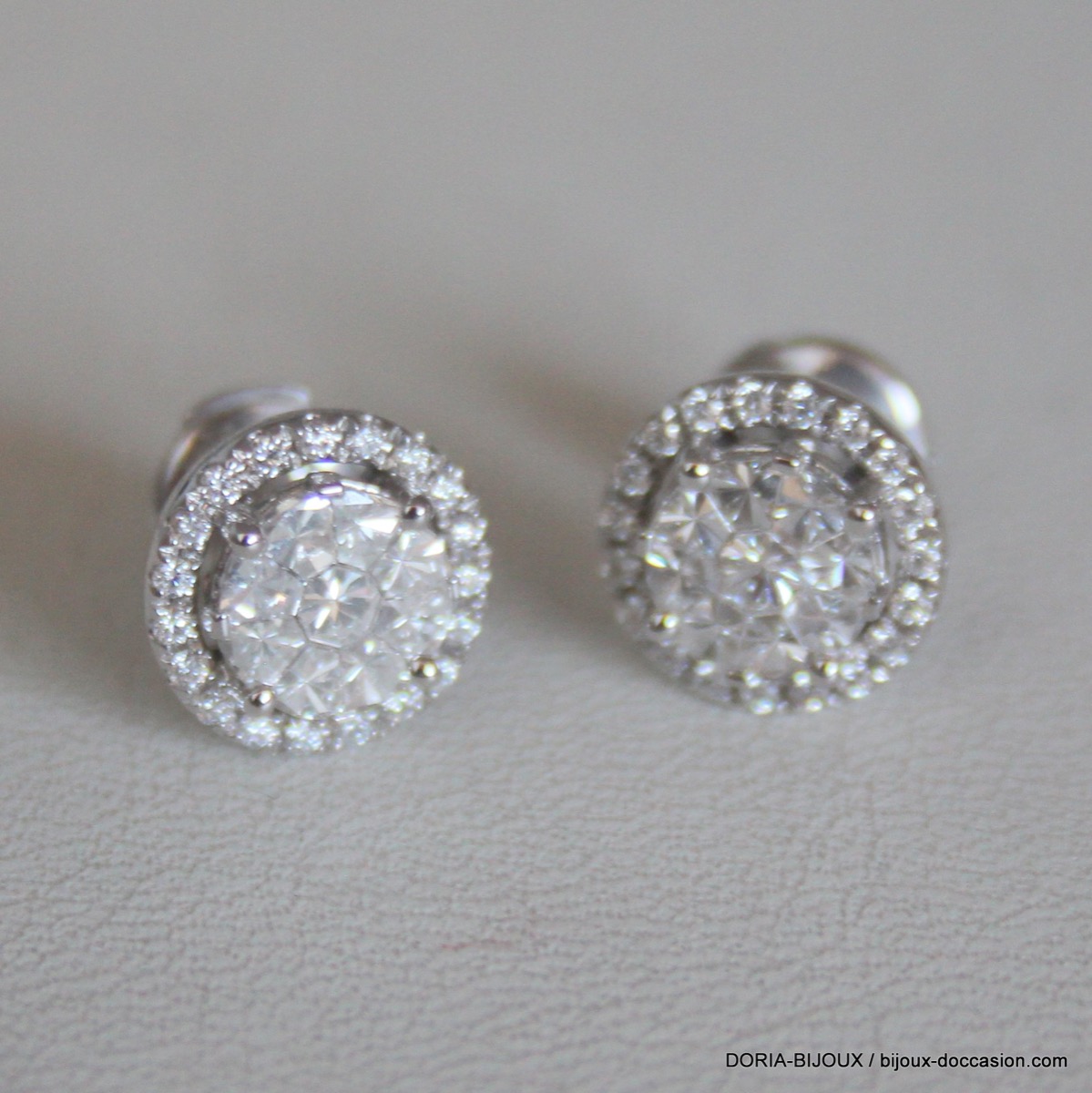 Boucles D'oreilles Or Gris 750 Diamants 0.45carats -