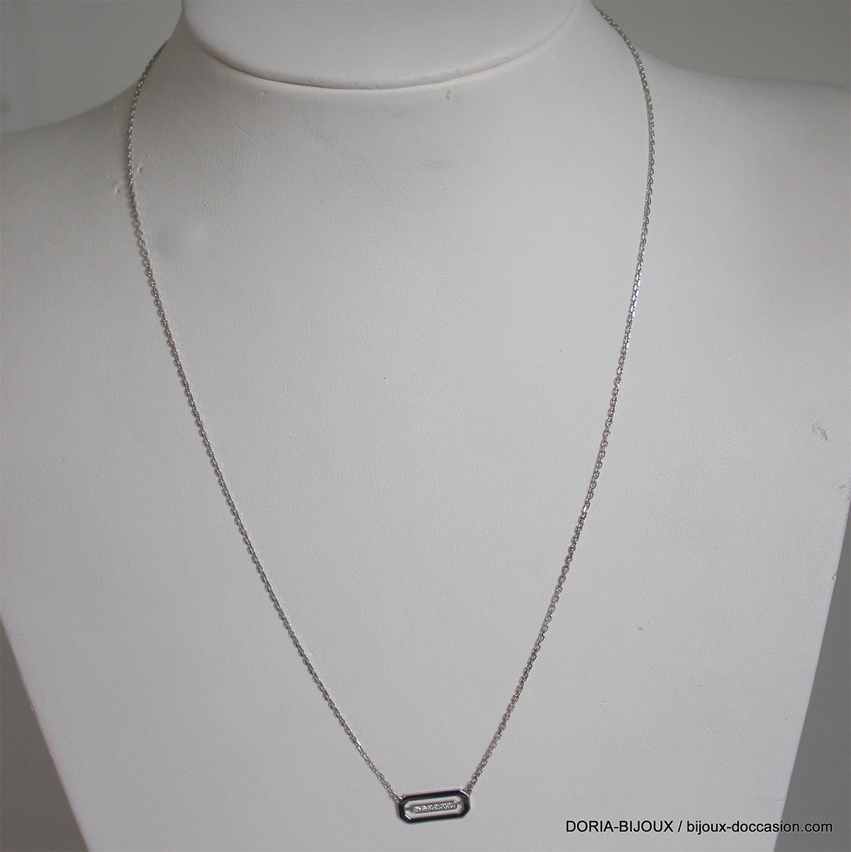 Collier or gris 18k pendentif diamant - 2.15 grs