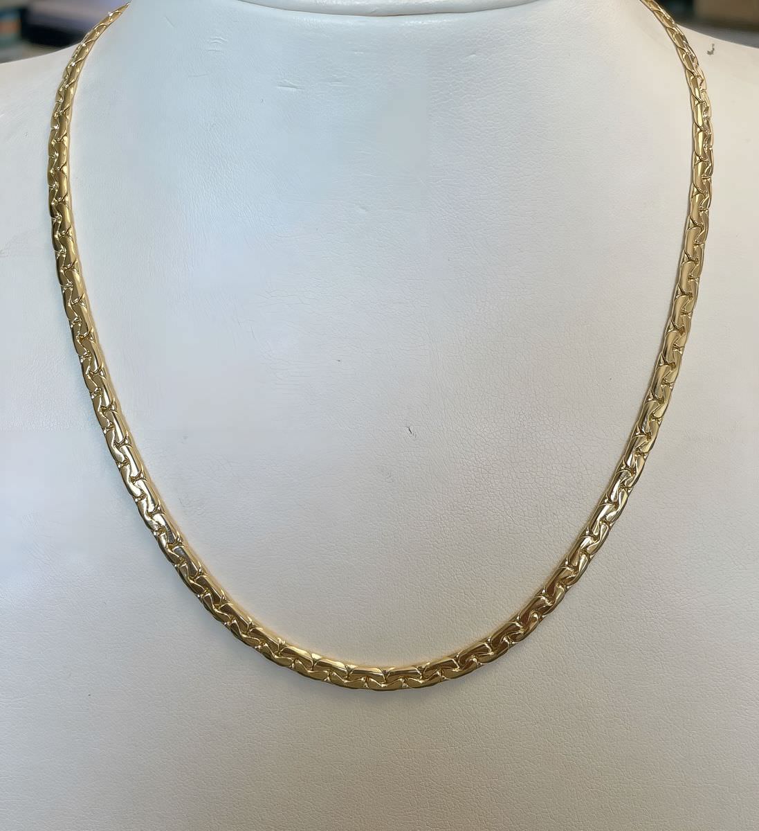 Collier or 18k 17.30 grs maille haricot longueur 45