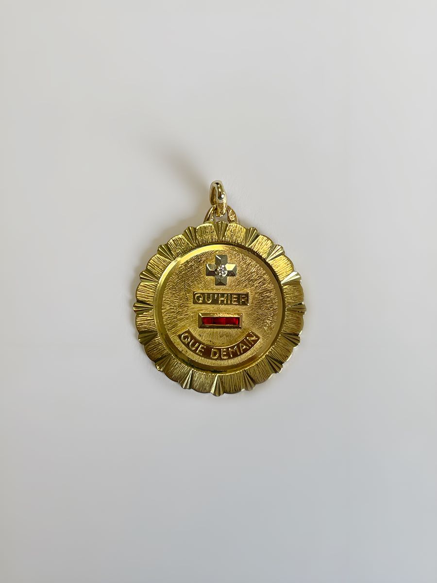 Medaille d'amour d'occasion 5.38grs diametre 28mm