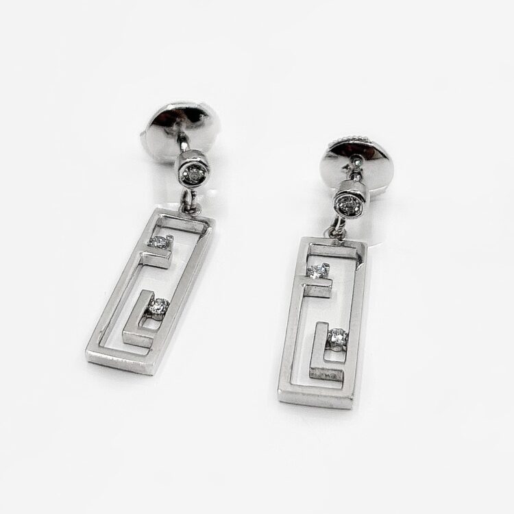 Boucles d'oreilles diamants or 18k 4.07grs 0.18crt