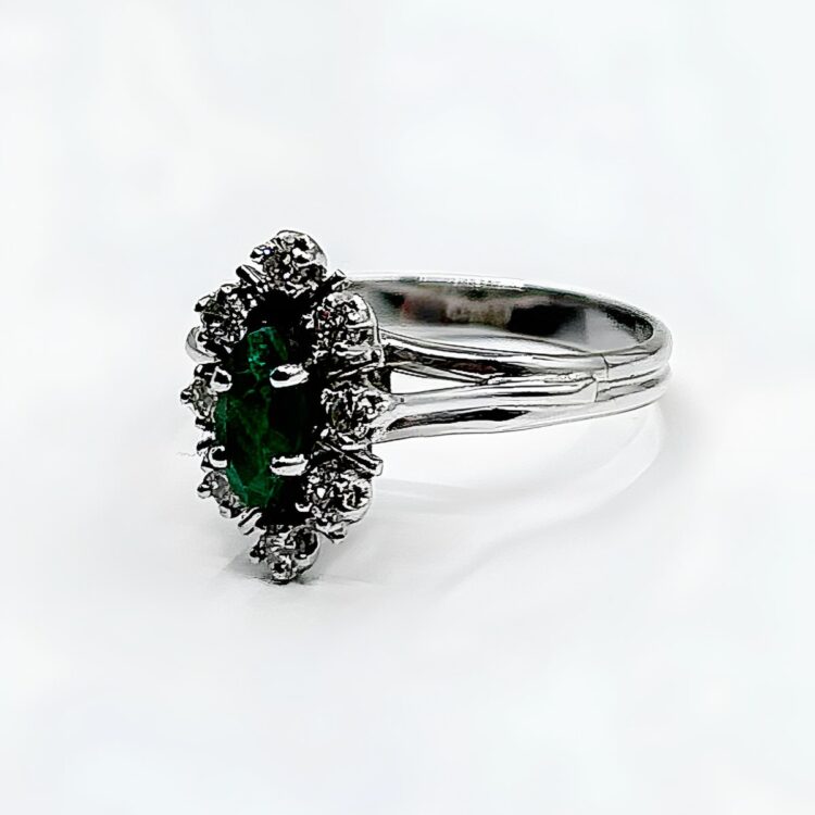 Bague or 18k 3.25grs Emeraude Diamants crt no 54