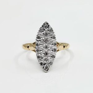 Bague or 18 k  2.94 grs Marquise diamants 0.20 ct