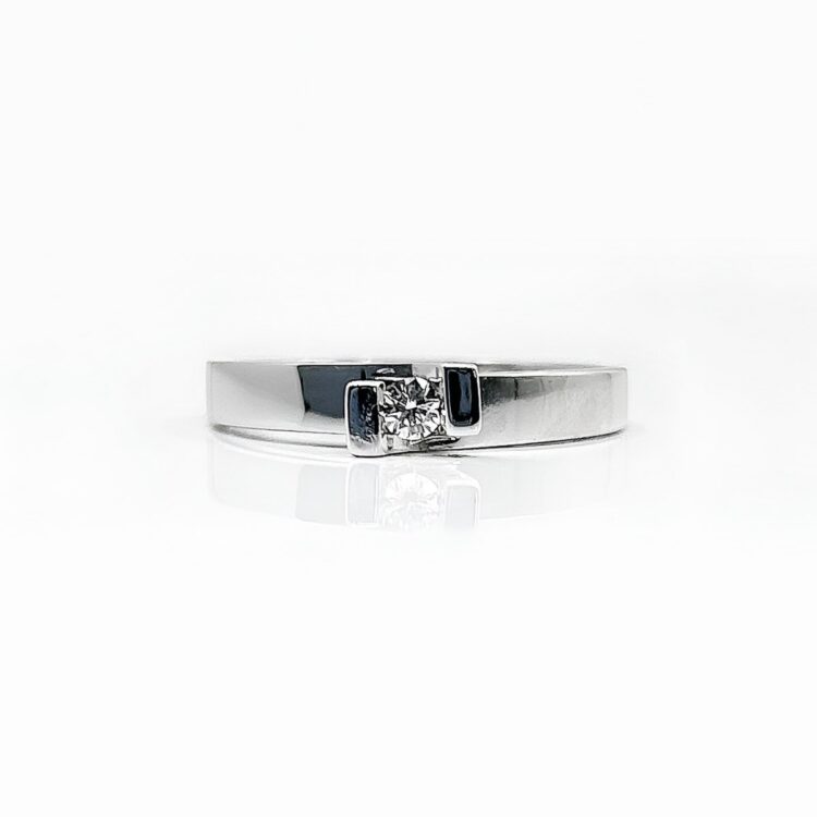 Bague Solitaire or blanc 18k 3.20 grs Diamant 0.07ct