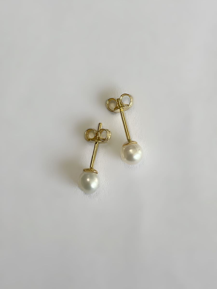 Boucles d'oreilles d'occasion or 0.35grs perles 4.5m